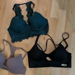Lot Victoria Secret bras, sz S and 32b